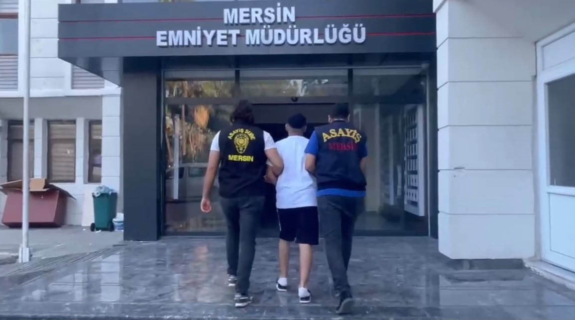 MERSİN'DE POLİS EKİPLERİNCE ARANAN ŞAHISLARA YÖNELİK GERÇEKLEŞTİRİLEN OPERASYONLARDA, HAKLARINDA...