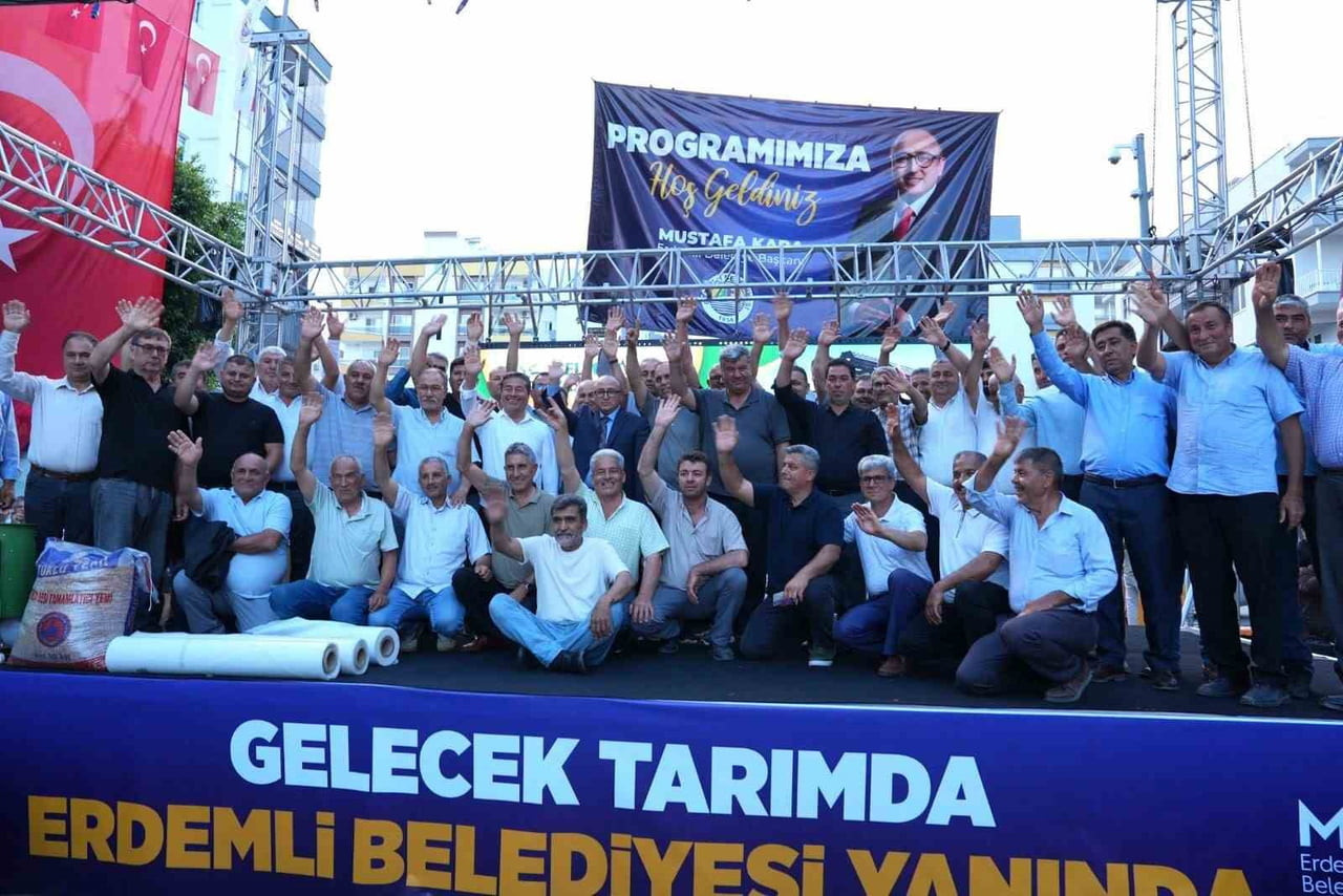 MERSİN'İN ERDEMLİ BELEDİYESİ TARAFINDAN ÜRETİCİLERE SULAMA BORUSUNDAN GÜNEŞ PANELİNE, CEVİZ SOYMA...