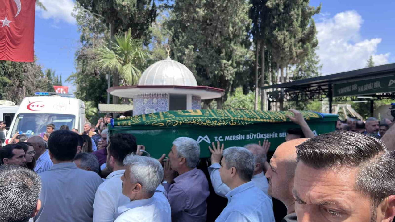 MERSİN'İN TARSUS VE ÇAMLIYAYLA İLÇELERİNDE BUGÜN SABAH YAKALANACAĞINI ANLAYINCA İNTİHAR EDEN...