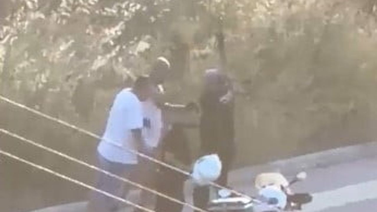Mersin’de polislere direnen şahıslarla arbede yaşandı