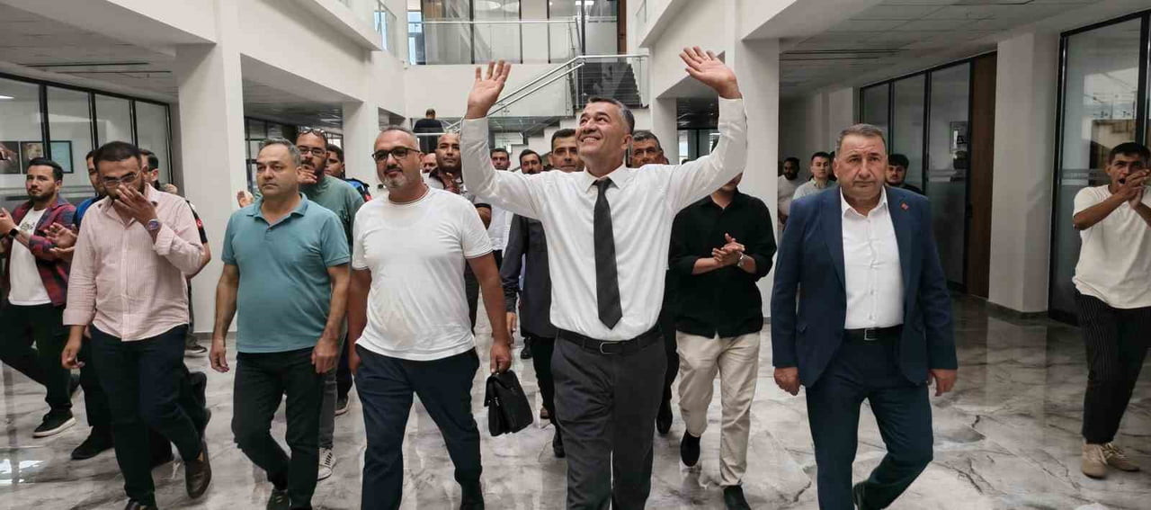 MERSİN’DE SİLİFKE BELEDİYE BAŞKAN VEKİLİ OĞUZHAN KÖKTEN OLDU