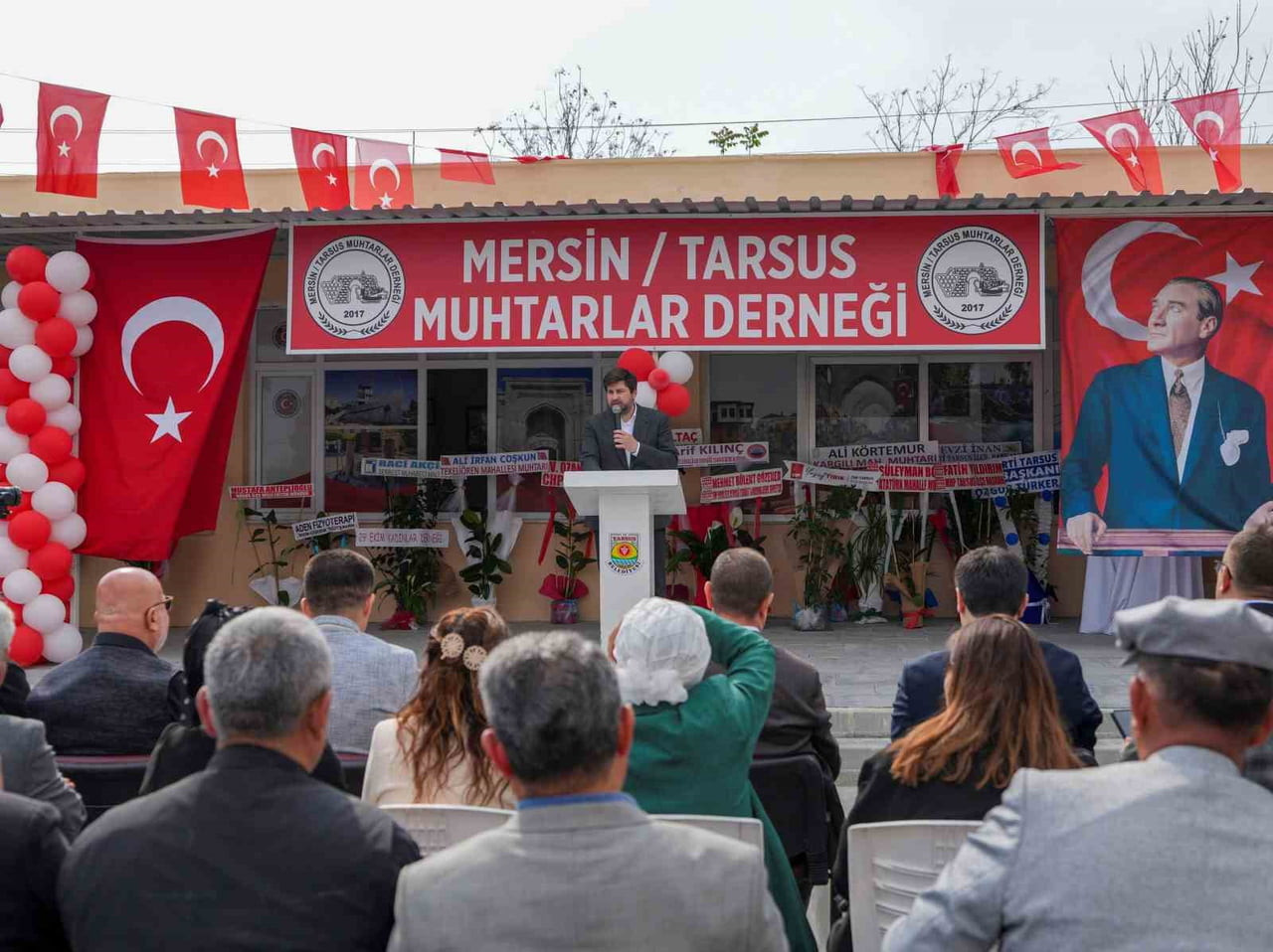 MERSİN’İN TARSUS İLÇESİNDE TARSUS MUHTARLAR DERNEĞİ’NİN YENİ HİZMET BİNASI DÜZENLENEN TÖRENLE...