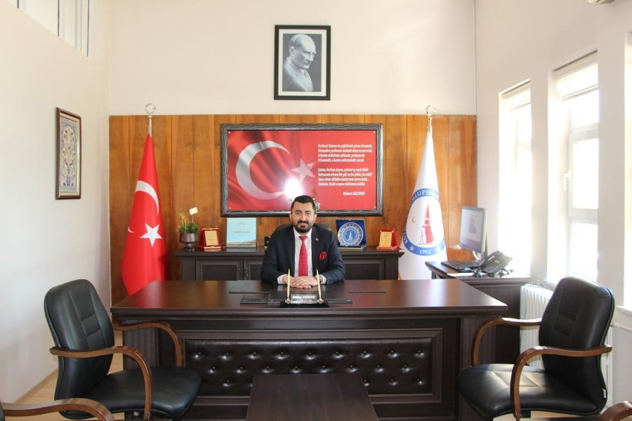 MESLEK YÜKSEKOKULU MÜDÜRÜ DR. ÖĞR. ÜYESİ GÖKHAN DAĞILGAN