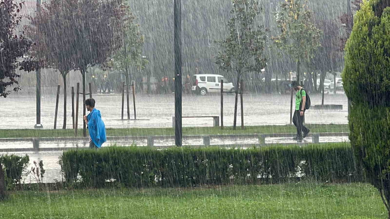 METEOROLOJİ GENEL MÜDÜRLÜĞÜ ANALİZ VE TAHMİN MERKEZİ TARAFINDAN DÜZCE, ZONGULDAK, BARTIN, BOLU...