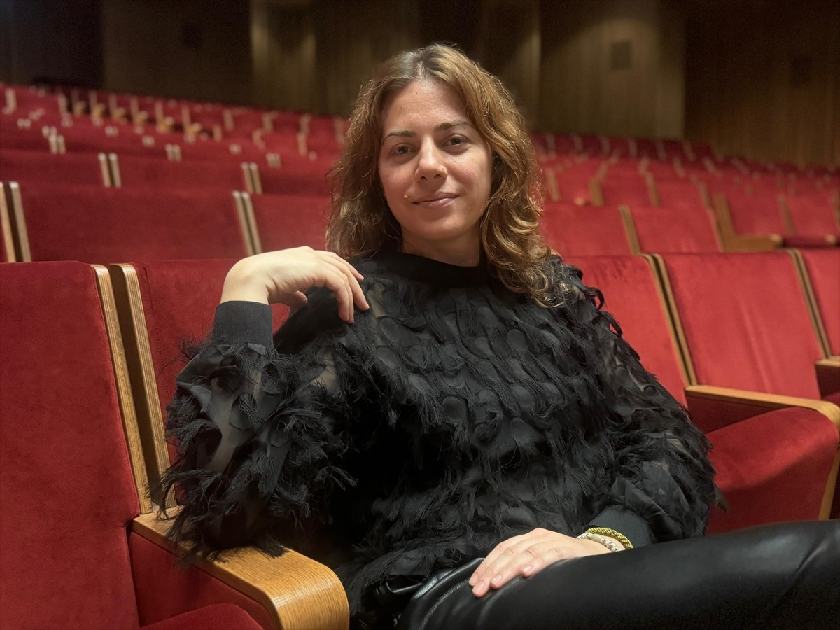 Mezzosoprano Deniz Uzun, İstanbul Devlet Senfoni Orkestrası (İDSO) DenizBank Konserleri kapsamında...