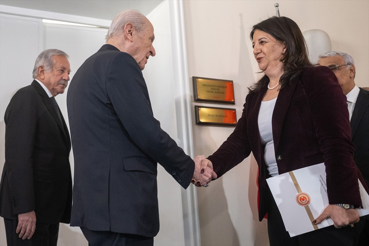 MHP Genel Başkanı Devlet Bahçeli, TBMM Başkanvekili ve DEM Parti Van Milletvekili Pervin Buldan...