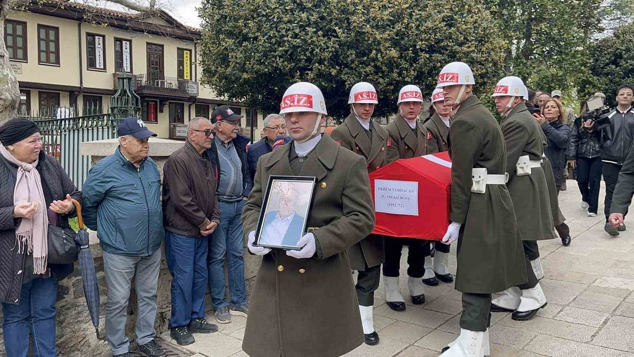 MHP GENEL SEKRETERİ VE BURSA MİLLETVEKİLİ İSMET BÜYÜKATAMAN'IN KAYINPEDERİ EMEKLİ ASTSUBAY KIDEMLİ...