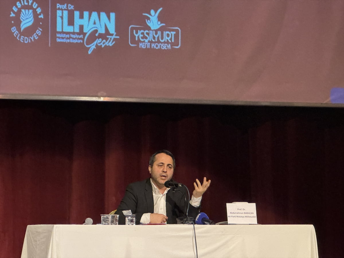 Milli Dayanışma, Kardeşlik ve Demokrasi Komisyonu Üyesi AK Parti Malatya Milletvekili Abdurrahman...