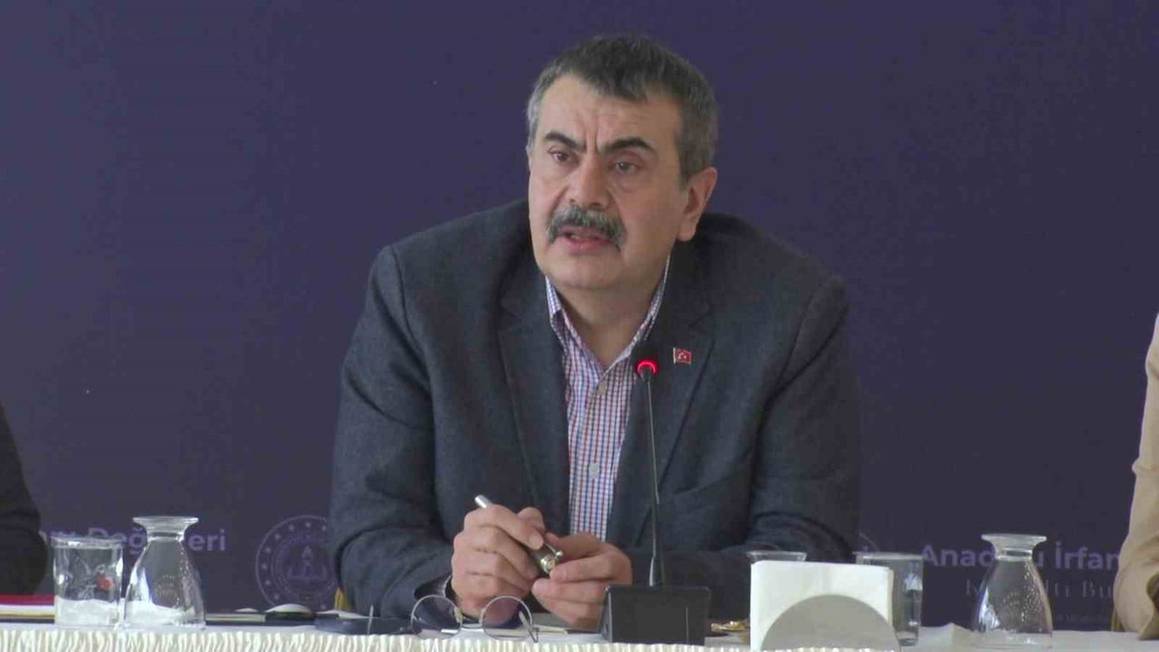 MİLLİ EĞİTİM BAKANI YUSUF TEKİN