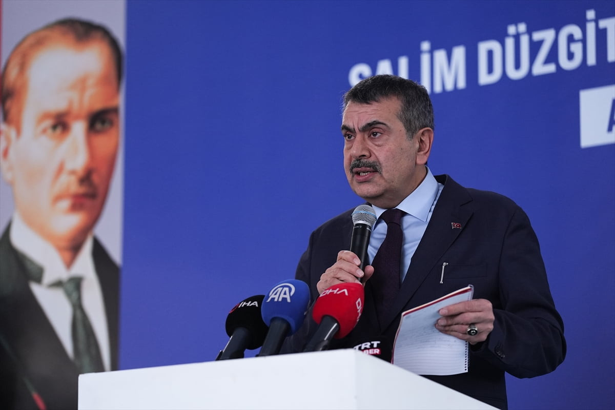 Milli Eğitim Bakanı Yusuf Tekin, Beykoz Anadolu Kavağı Salim Düzgit İlkokulu ve Ortaokulu açılış...