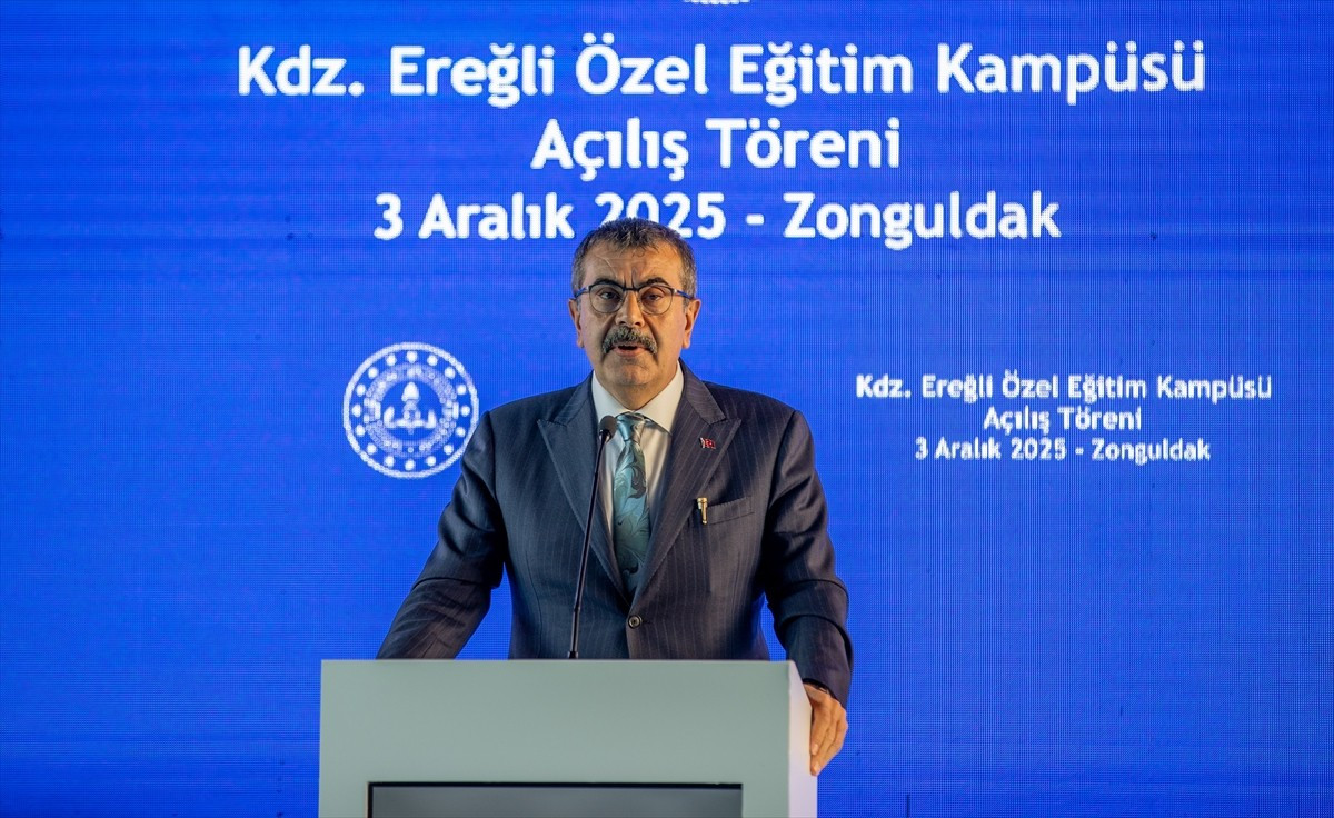 Milli Eğitim Bakanı Yusuf Tekin, Milli Eğitim Bakanlığınca inşa edilen Zonguldak Karadeniz Ereğli...