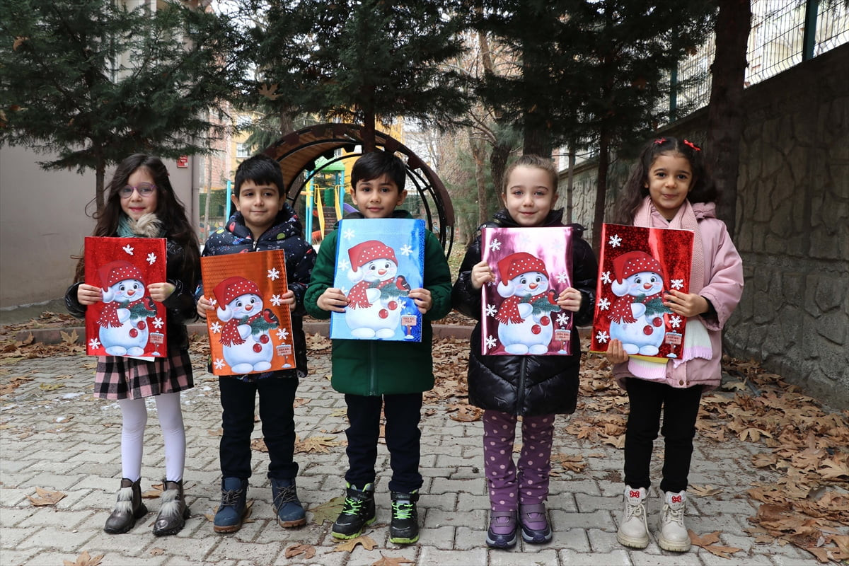 Milli Eğitim Bakanlığına bağlı okul öncesi, ilkokul, ortaokul ve lisede okuyan öğrenciler...