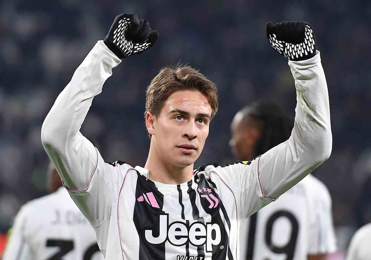MİLLİ FUTBOLCU KENAN YILDIZ, FORMASINI GİYDİĞİ JUVENTUS İLE GÖSTERDİĞİ PERFORMANSIN ARDINDAN SERİE...