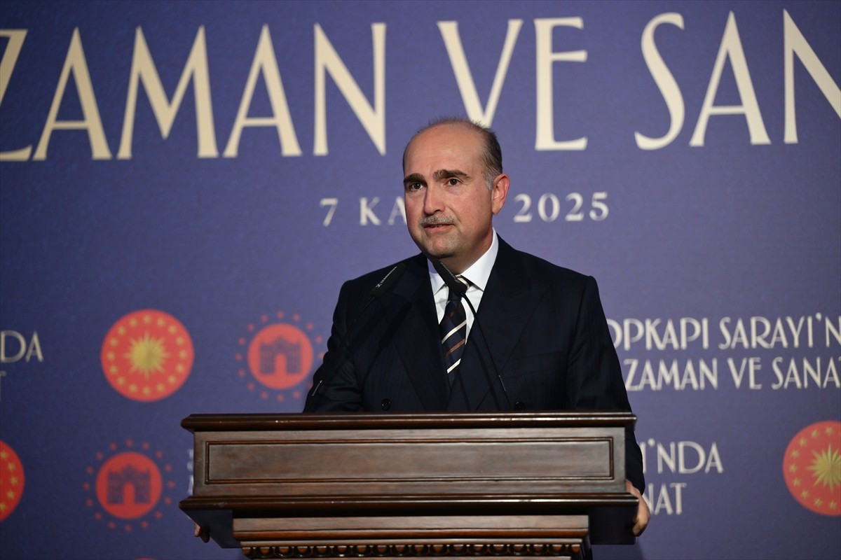 Milli Saraylar Başkanı Dr. Yasin Yıldız, Topkapı Sarayı Saat Müzesi'nin açılışı dolayısıyla...