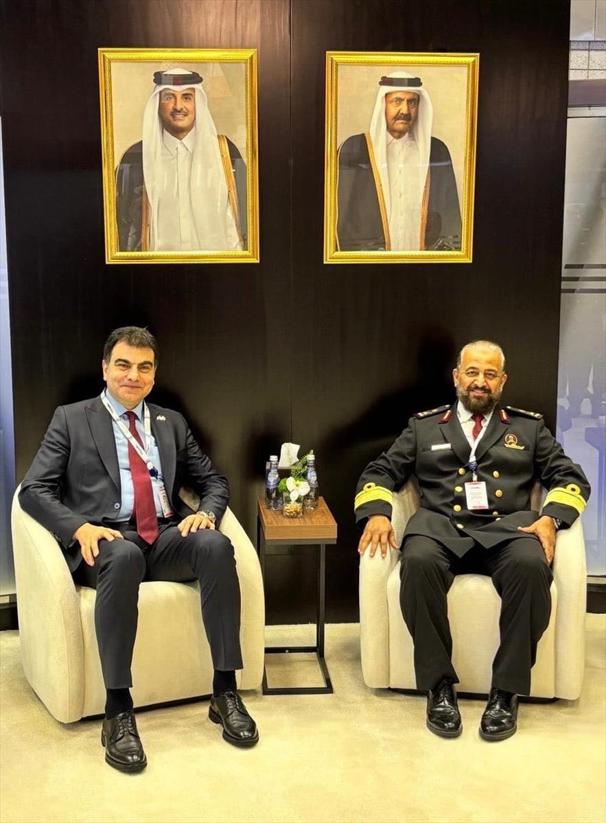 Milli Savunma Bakan Yardımcısı Musa Heybet, Katar Deniz Kuvvetleri Komutanı Tümgeneral Abdullah...