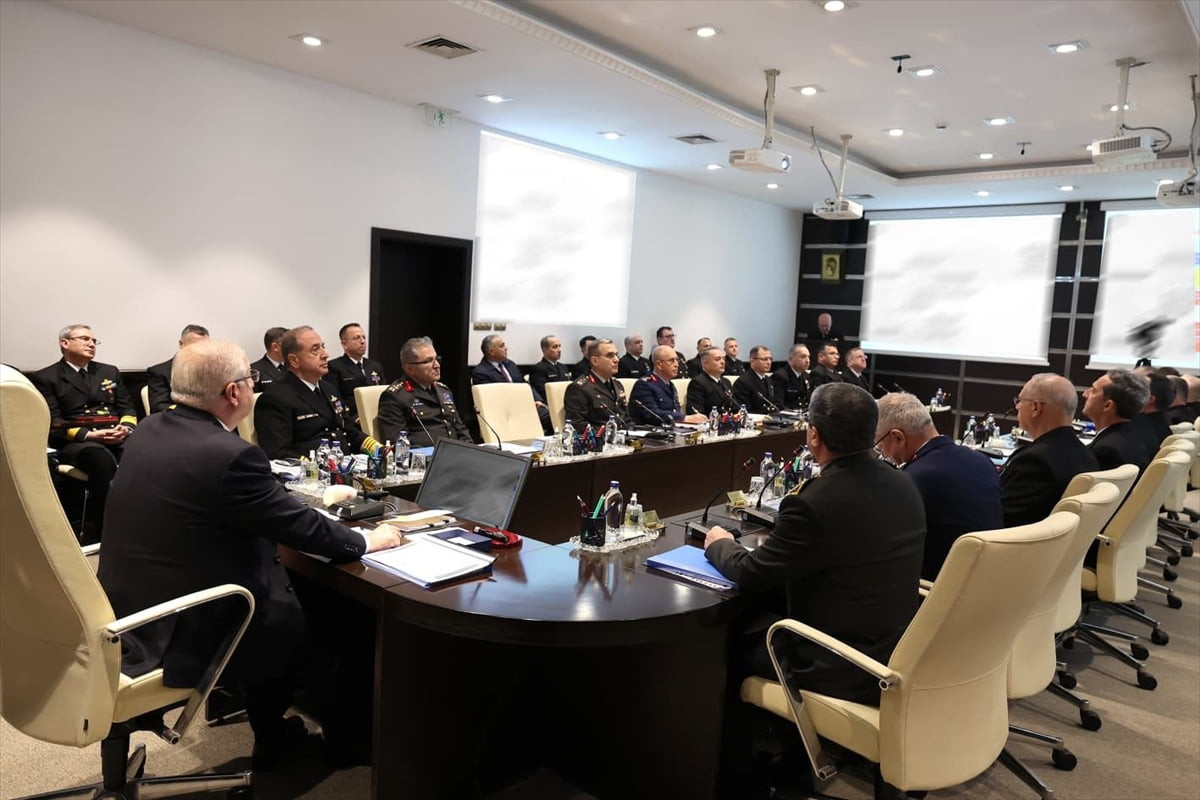 Millî Savunma Bakanı Yaşar Güler başkanlığında, "Deniz Kuvvetleri Komutanlığı Yıllık Komutanlar...