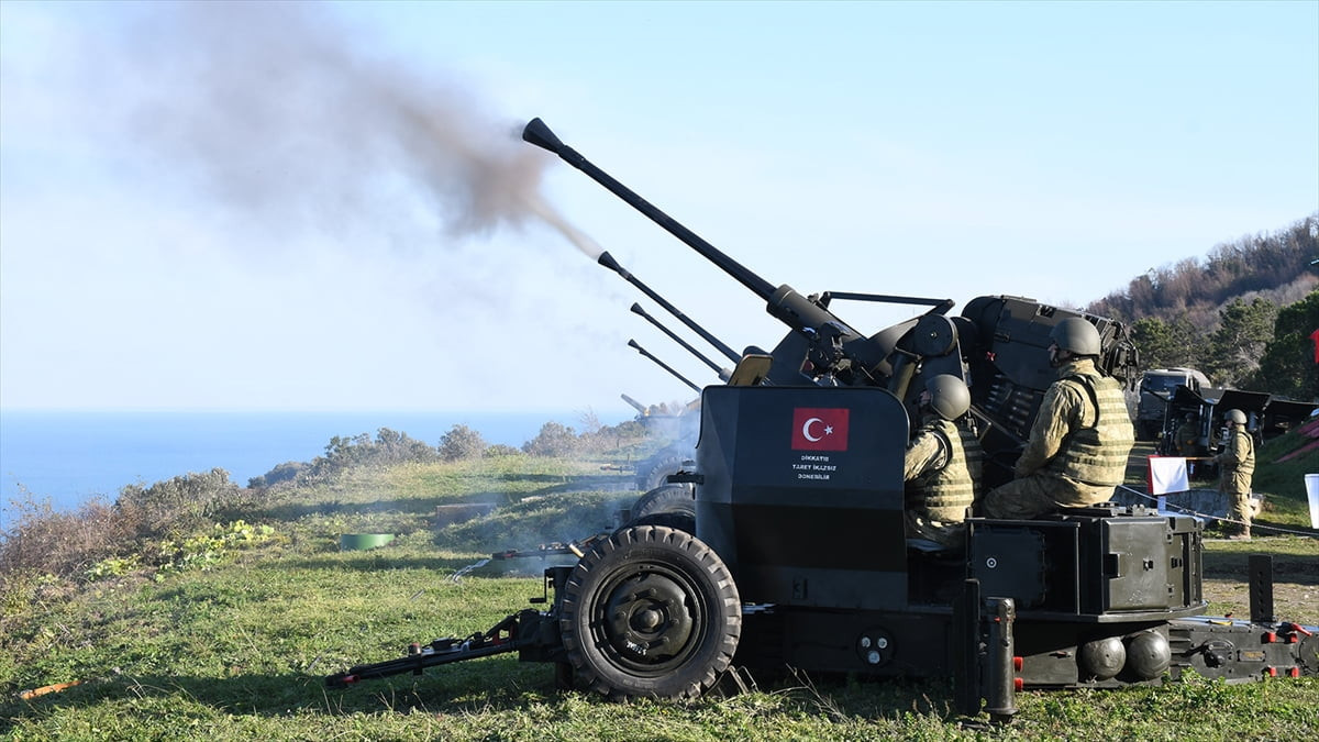 Milli Savunma Bakanlığı (MSB), Karadeniz Bölge Komutanlığına bağlı 11'inci Deniz Hava Savunma...