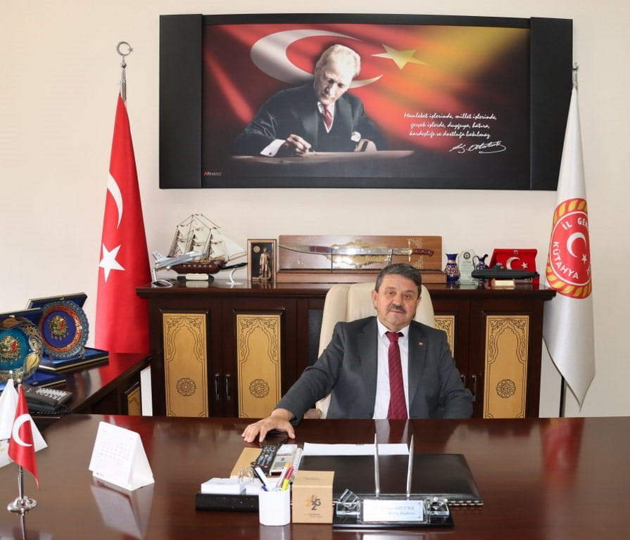 MUAMMER ÖZCURA