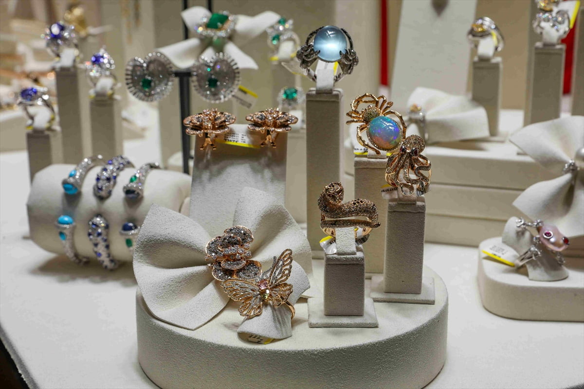 Mücevher sektörünün önemli buluşmalarından olan İstanbul Jewelry Show (IJS), 59. kez kapılarını...