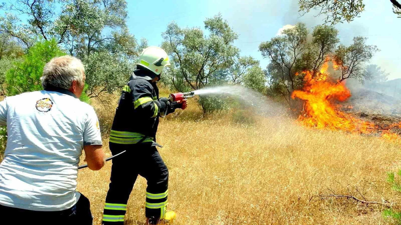 MUĞLA İÇİN ORMAN YANGINI RİSK UYARISI YAPILDI