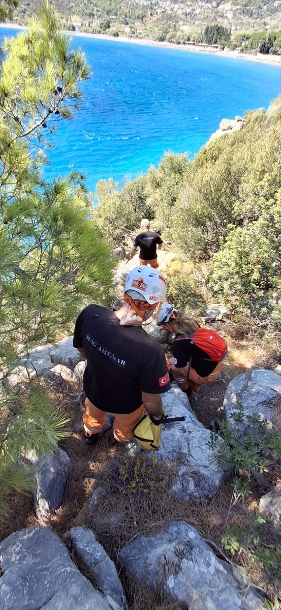 Muğla'da Mahalle Afet Gönüllüleri Acil Müdahale ekipleri, yaz aylarında artan orman yangını...