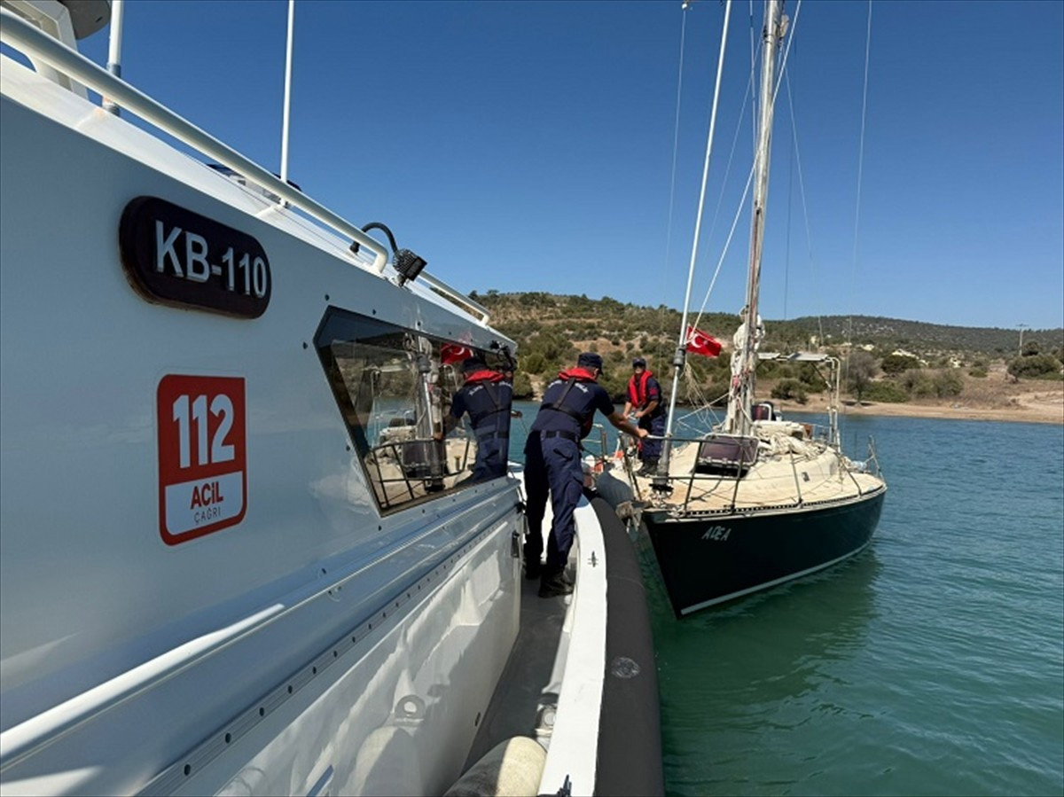 Muğla'nın Milas ilçesi açıklarında 56 düzensiz göçmen yakalandı.