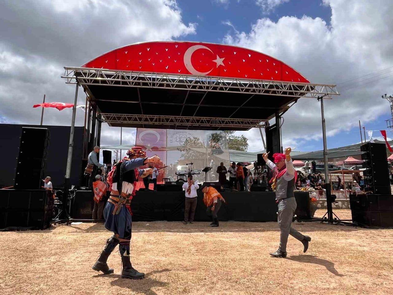 MUĞLA'NIN YATAĞAN İLÇESİNDE BU YIL İKİNCİ KEZ DÜZENLENEN GELENEKSEL YÖRÜK TOYU, YATAĞAN ORMAN...