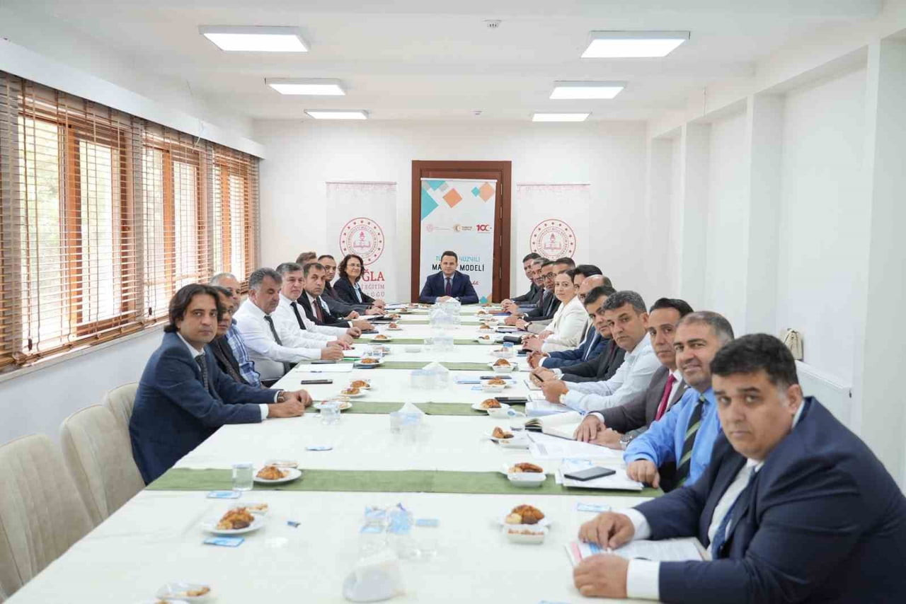 MUĞLA’DA EĞİTİM MASAYA YATIRILDI: İLÇE MİLLÎ EĞİTİM MÜDÜRLERİ KURULU TOPLANTISI...