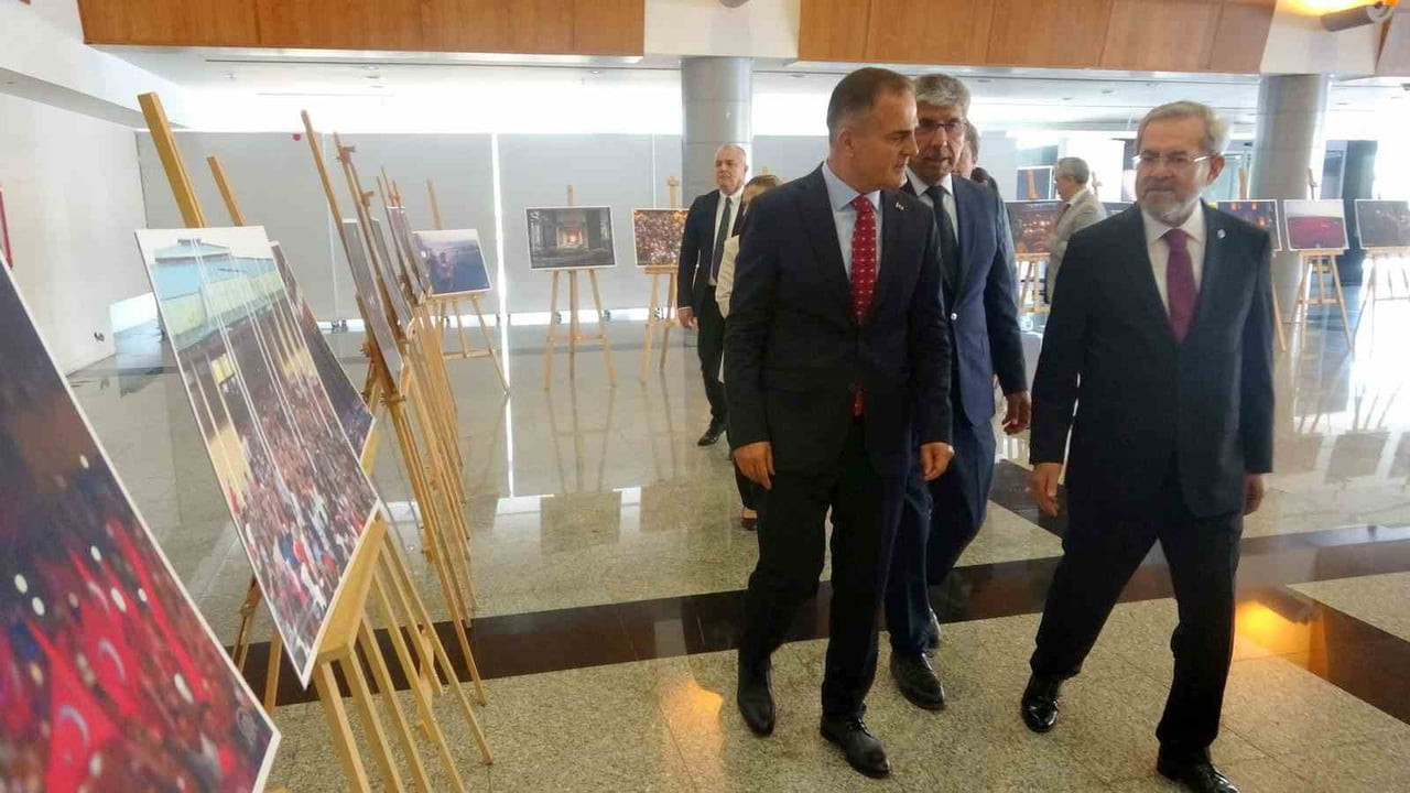 MUĞLA’DA "GAZİ MECLİSTE O GECE" SÖYLEŞİSİ 15 TEMMUZ RUHU ANLATILDI