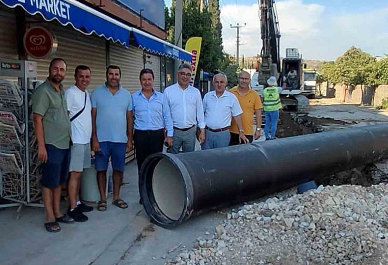 MUĞLA’NIN BODRUM İLÇESİNDE SIK SIK PATLAYAN SU İSALE HATLARI YENİLEME ÇALIŞMALARI DEVAM...