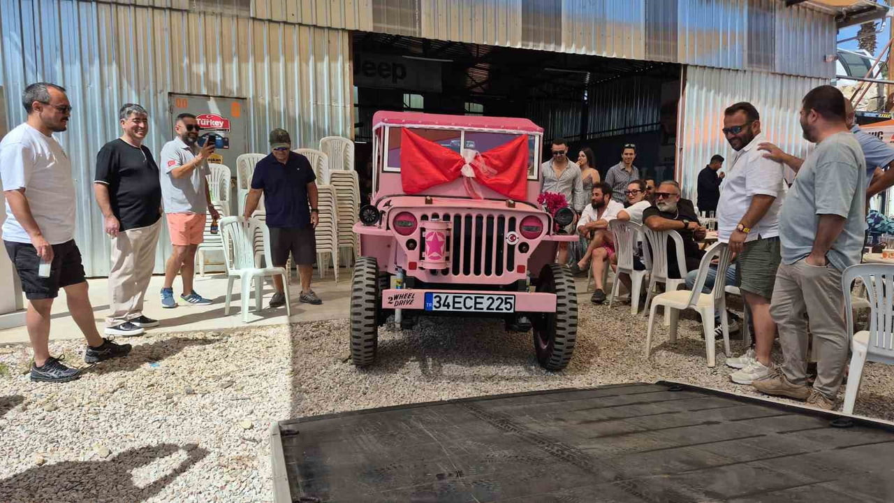 MUĞLA’NIN BODRUM İLÇESİNDE YAŞAYAN SALTUĞ TAŞLIDAĞ, HURDALIKTAN ALARAK BABASIYLA BİRLİKTE 4 AYDA...