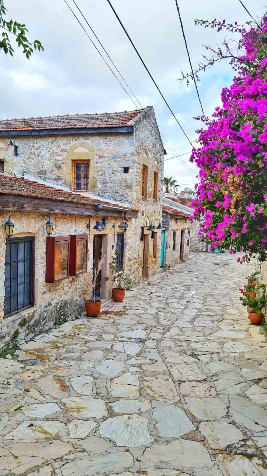 MUĞLA’NIN DATÇA İLÇESİNDE YER ALAN ESKİ DATÇA MAHALLESİ, BİRLEŞMİŞ MİLLETLER TURİZM ÖRGÜTÜ...