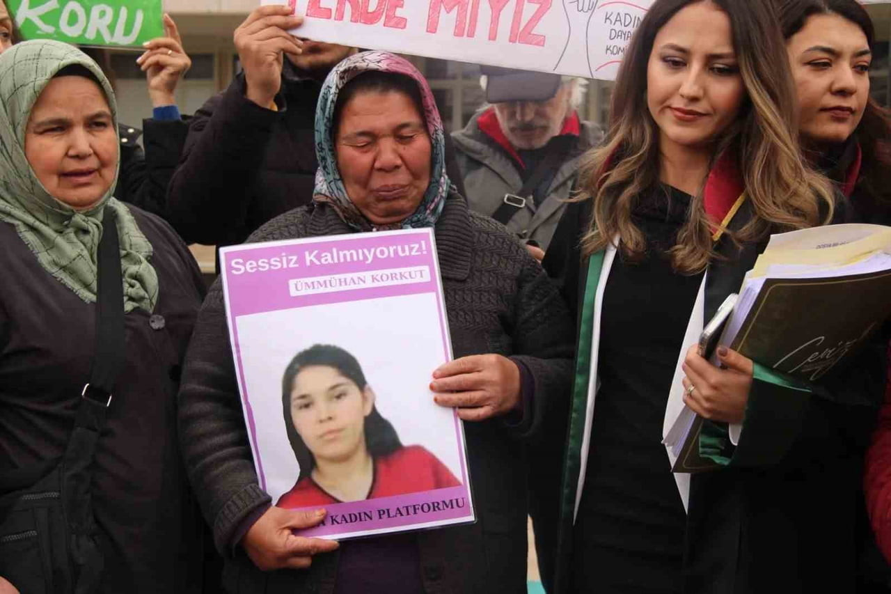 MUĞLA’NIN KÖYCEĞİZ İLÇESİNDE, EŞİNE UYGULADIĞI KÜNT KAFA TRAVMASINA BAĞLI KAFA İÇİ KANAMA SONUCU...