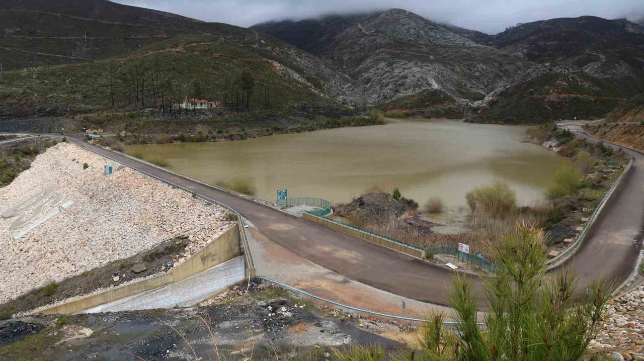 MUĞLA’NIN MENTEŞE İLÇESİNE BAĞLI KOZAĞAÇ MAHALLESİ'NDE BULUNAN KOZAĞAÇ BARAJI, SON GÜNLERDE ETKİLİ...
