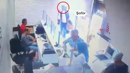 Muhittin Böcek’in gelini tahliye edildi