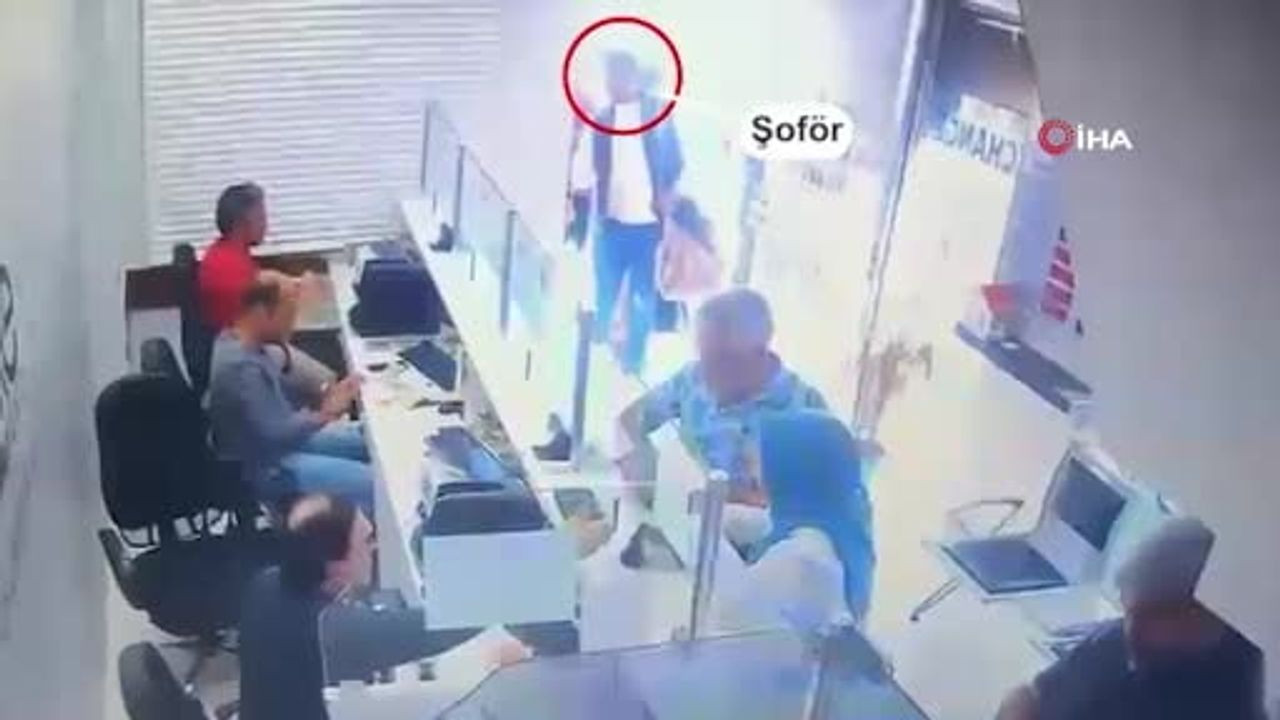 Muhittin Böcek’in iki şoförü rüşvet soruşturmasından tahliye edildi