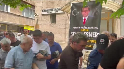 Muhtarlardan merhum vali yardımcısına vefa