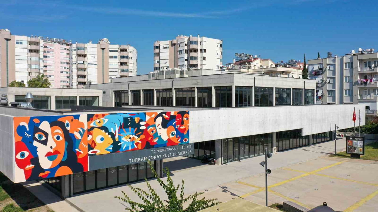 MURATPAŞA BELEDİYESİ, SANATSEVERLERİ EDEBİYAT VE MÜZİĞİN BULUŞTUĞU ÖZEL ETKİNLİKTE BİR ARAYA...