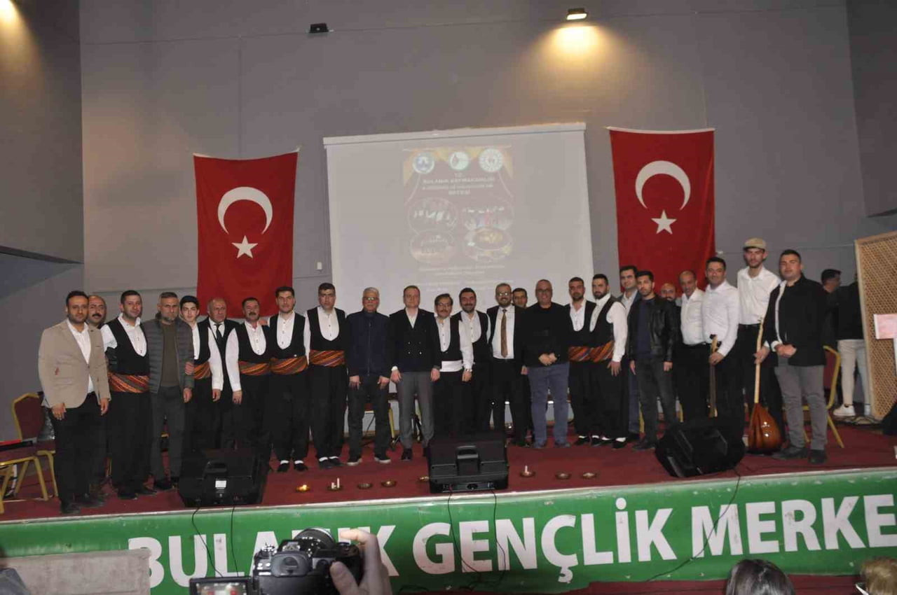 MUŞ'UN BULANIK KAYMAKAMLIĞI İLE BULANIK GENÇLİK MERKEZİNİN ORGANİZASYONUYLA ELAZIĞ YÖRESİNE AİT...