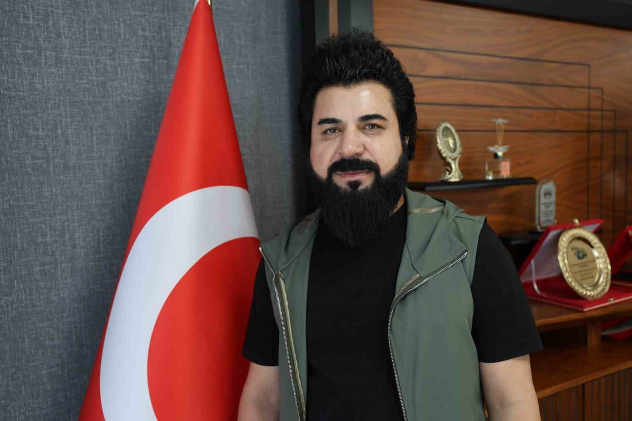 MUSTAFA ÇUBUK "BİZ DE VATANDAŞ OLARAK ORAYA KOŞTUK. ARKADAŞLARIM YANIMDA ŞEHİT OLDU, O GÜNÜ HİÇBİR...