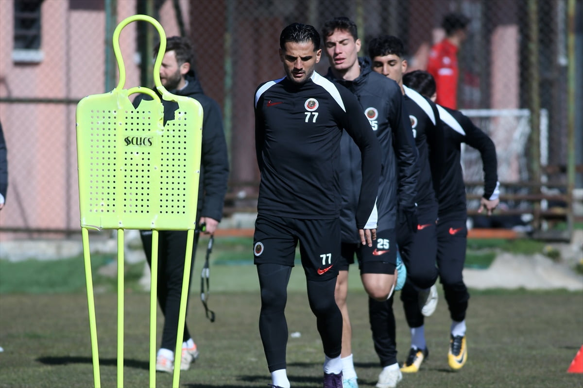 Natura Dünyası Gençlerbirliği, Ziraat Türkiye Kupası B Grubu'nun 4. haftasında deplasmanda Aliağa...