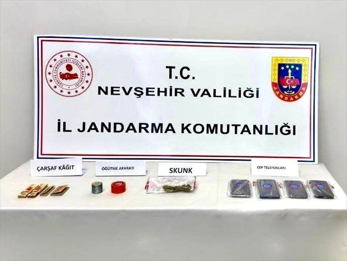 Nevşehir merkezli iki ilde düzenlenen uyuşturucu operasyonunda 5 şüpheli gözaltına alındı....