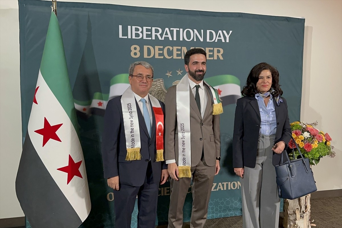 New York'taki Birleşmiş Milletler (BM) Genel Merkezi'nde, Suriye'deki 61 yıllık Baas rejiminin...