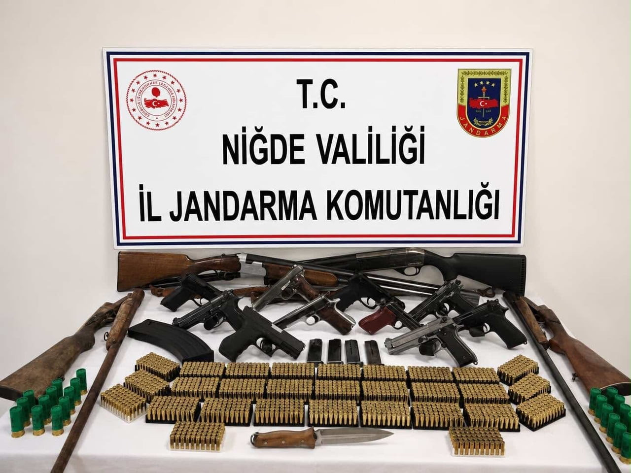 NİĞDE MERKEZLİ SİLAH OPERASYONU