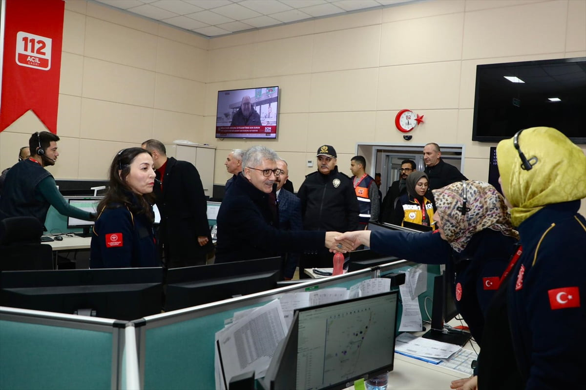 Niğde Valisi Cahit Çelik, Belediye Başkanı Emrah Özdemir, İl Emniyet Müdürü Yılmaz Delen ve İl...