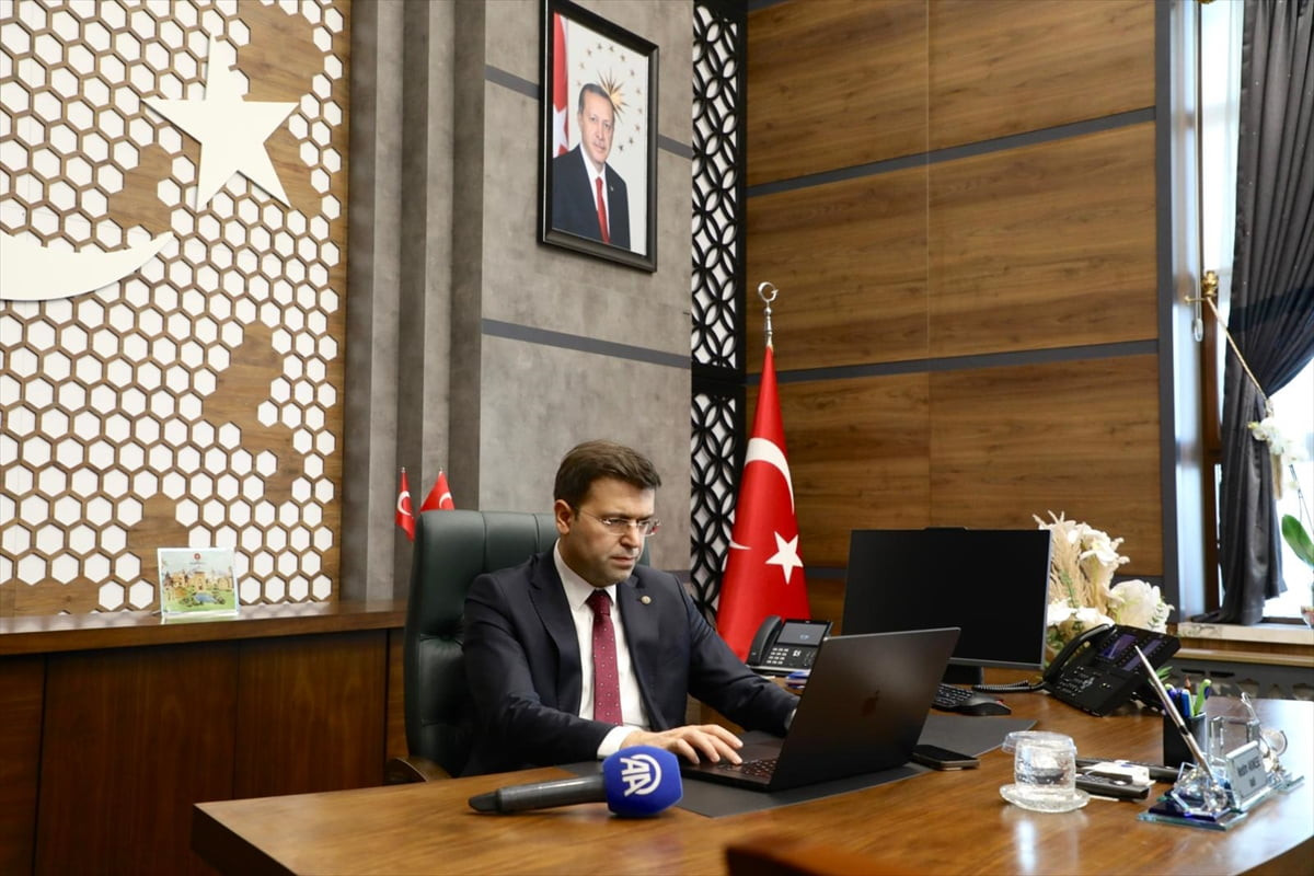 Niğde Valisi Nedim Akmeşe, Anadolu Ajansının (AA) gözünden 2025'e damga vuran olaylara ait...