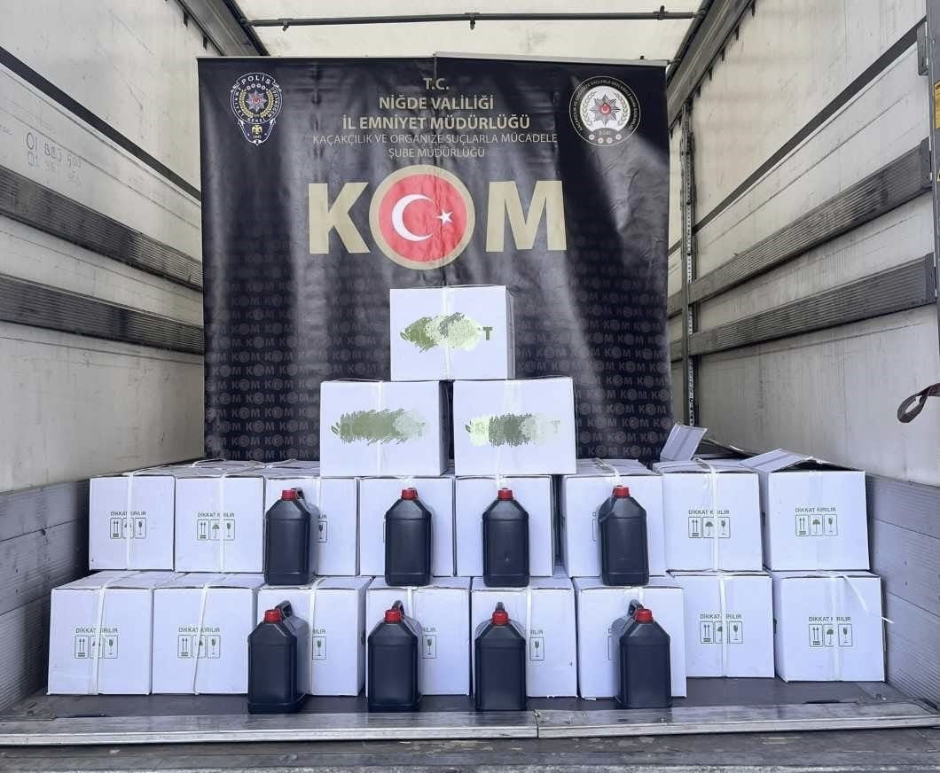 NİĞDE'DEKİ KAÇAKÇILIK OPERASYONUNDA 6 ŞÜPHELİ GÖZALTINA ALINDI