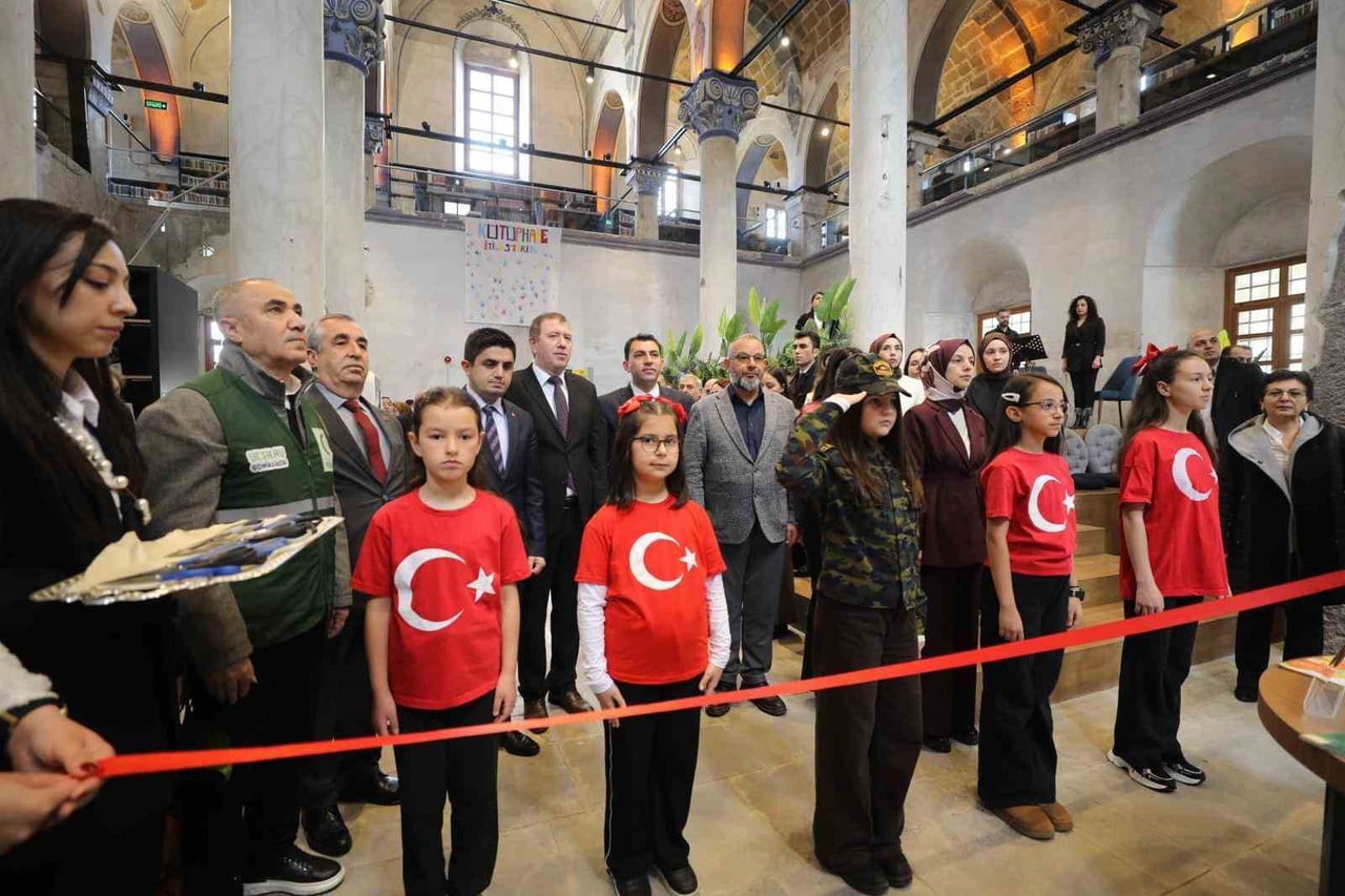 NİĞDE’DE 30 MART–5 NİSAN TARİHLERİ ARASINDA KUTLANAN 62. KÜTÜPHANE HAFTASI, KALE 100. YIL HALK...