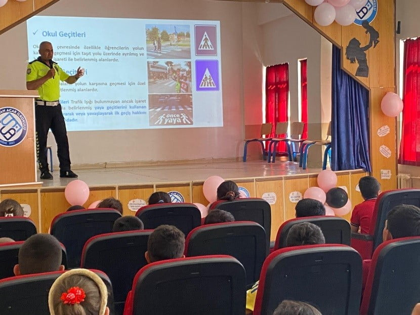 NİĞDE’DE 316 ÖĞRENCİYE TRAFİK EĞİTİMİ VERİLDİ
