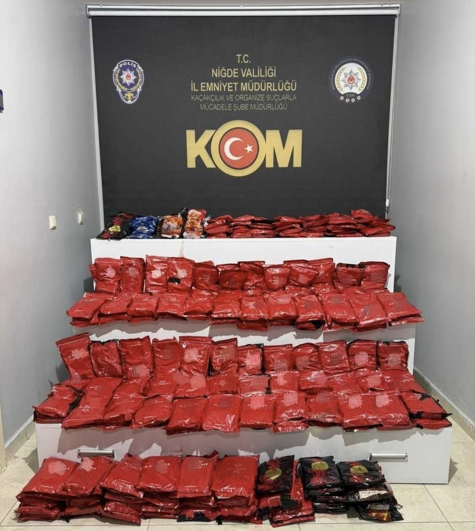 NİĞDE’DE KAÇAK TÜTÜN OPERASYONU